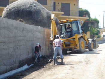 Encaminhamento de águas pluviais na Riquinha