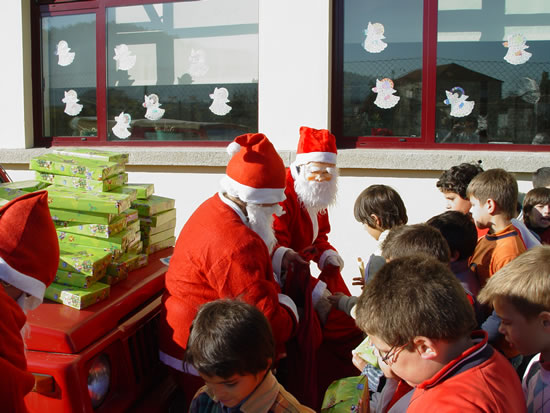Pai Natal já chegou à escola