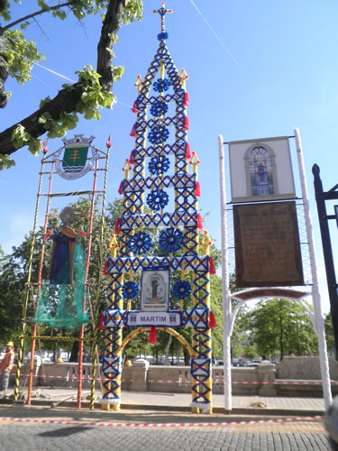 Arco de Romaria pode ser apreciado em Barcelos